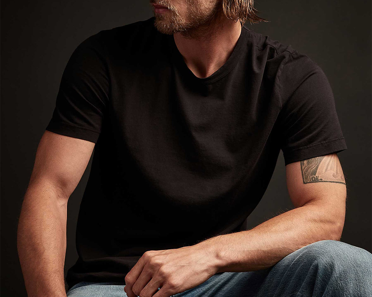 Black T-SHIRTS for Men