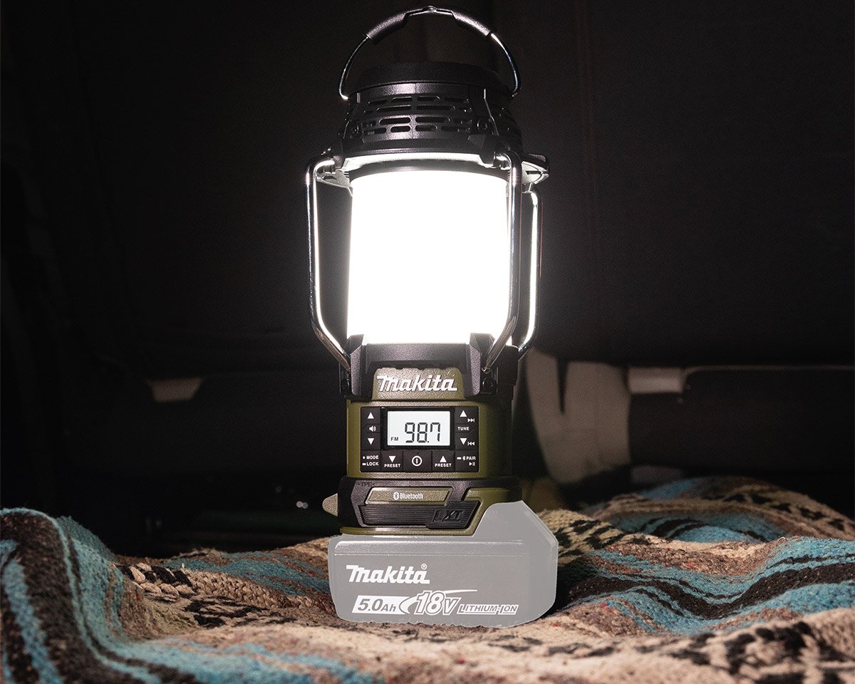 makita 18v lantern