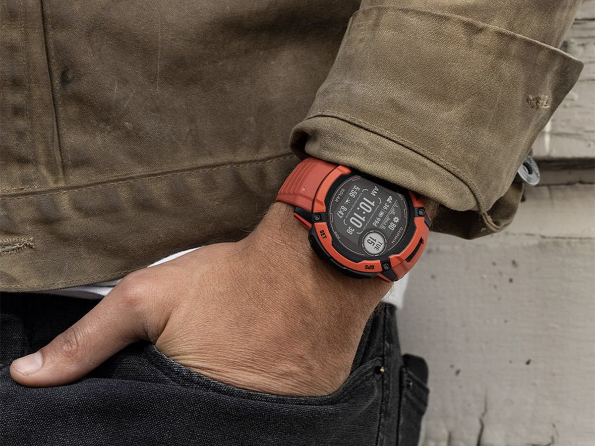 Infinite Battery Life — And a Built-In Flashlight? Garmin Introduces the  Instinct 2X Solar