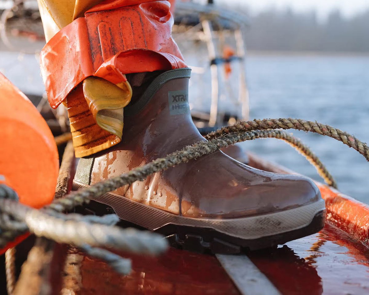 Huckberry cheap chelsea boots